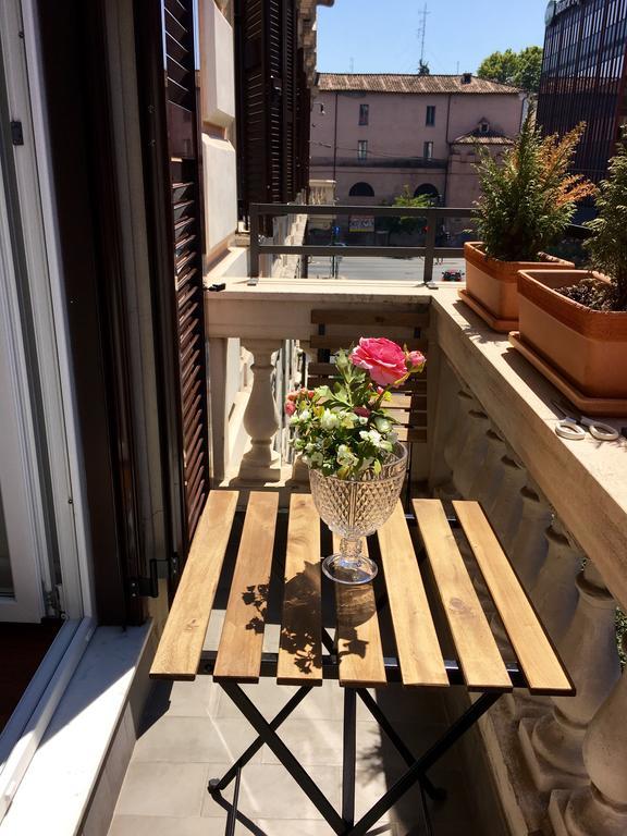 900 Piazza Del Popolo Bed & Breakfast Rome Exterior photo
